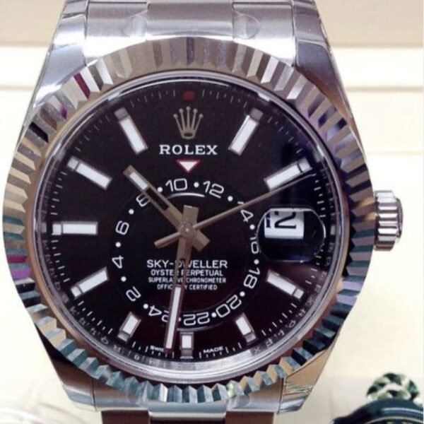 2-591.jpg RLX Sky Dweller a