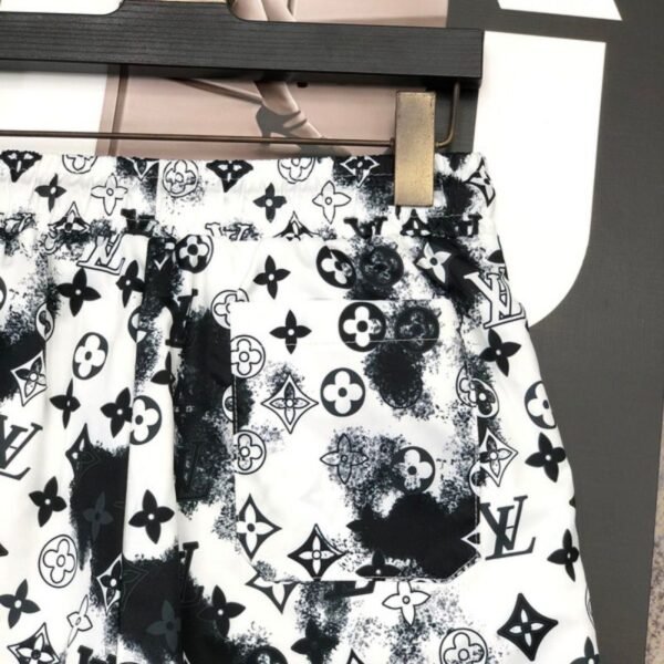 LV Shorts
