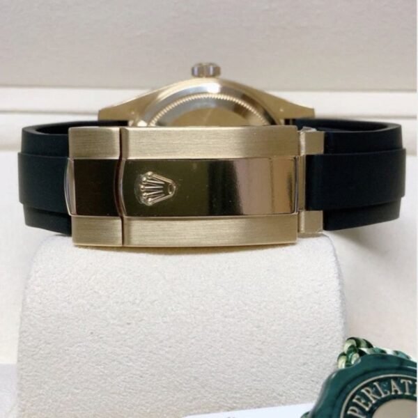 5-416.jpg RLX Sky Dweller