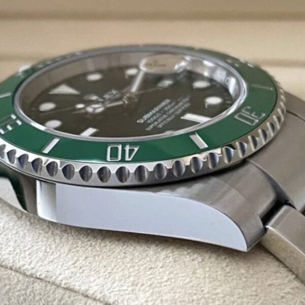 5-489.jpg RLX Submariner Starbucks