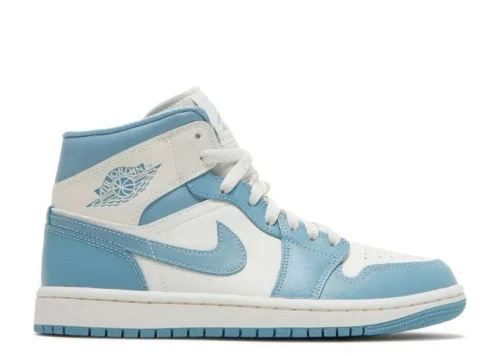 AIR JORDAN 1 MID ‘UNIVERSITY BLUE’