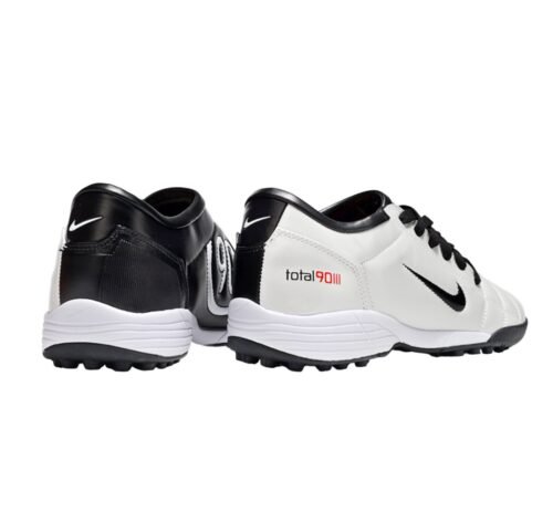 Nike Total 90 Black & White