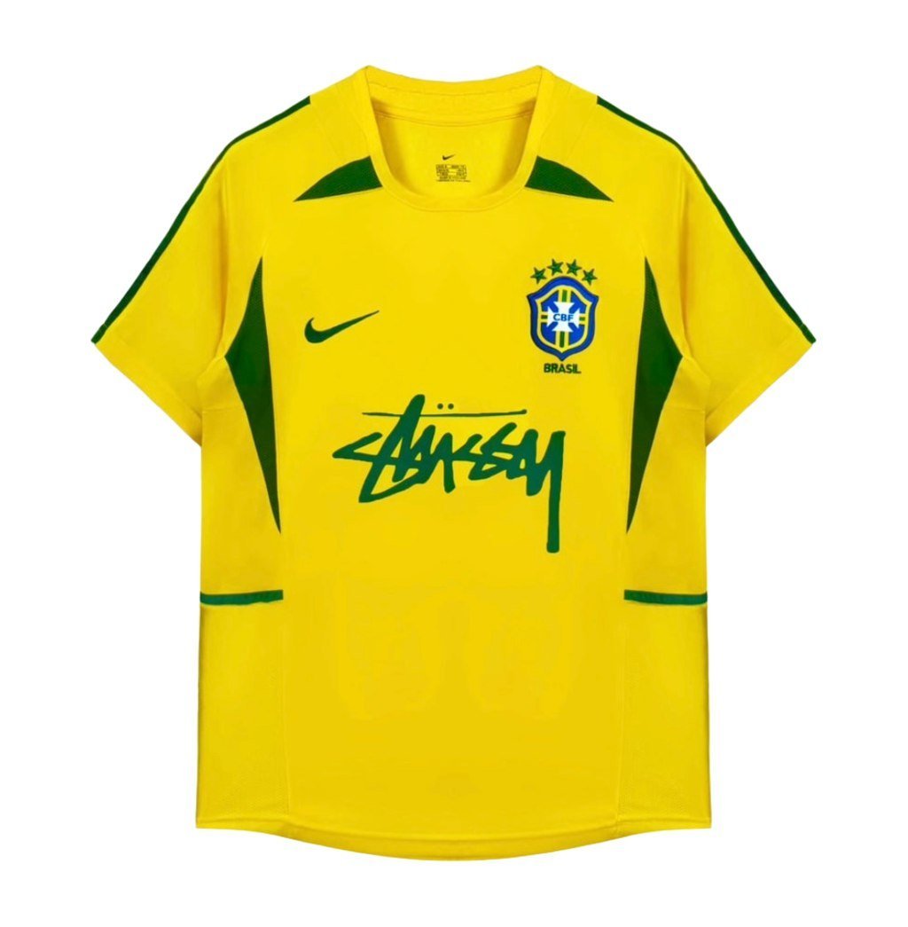 Camiseta Edición Especial Brasil x Stussy