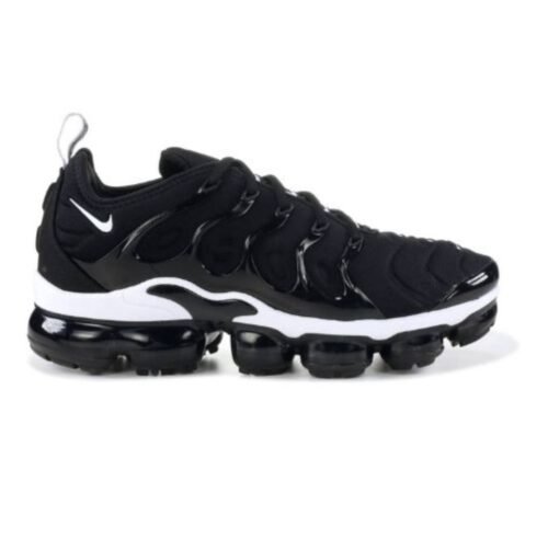 AIR VAPORMAX PLUS BLACK & WHITE