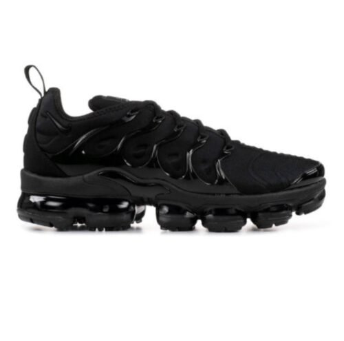 AIR VAPORMAX PLUS BLACK