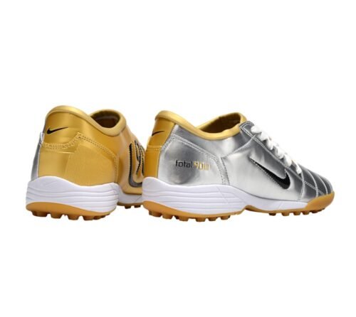 Nike Total 90 Silver Gold