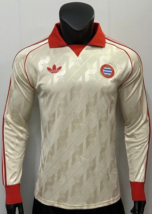 Camiseta retro Bayern Múnich edición vintage manga larga