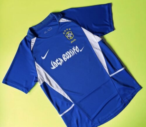 Camiseta retro Brasil Joga Bonito