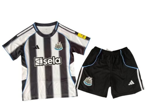 Conjunto talla de niño Newcastle United 25/26  1ª equipación