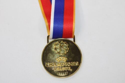 Medalla Final Champions League 02/03
