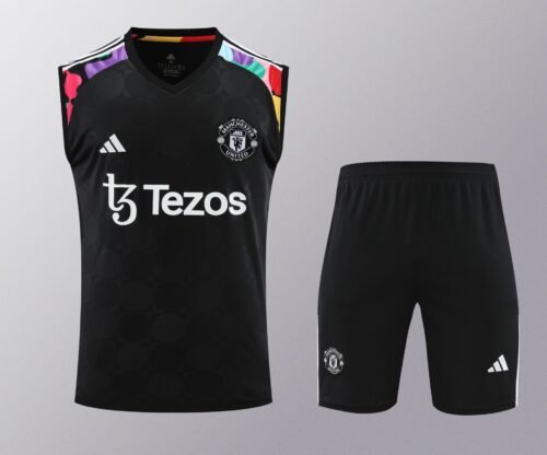Conjunto tirantes Manchester United negro mangas colores