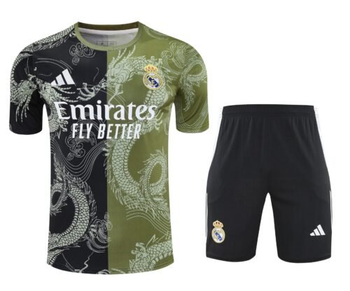 Conjunto de calentamiento Real Madrid dorado y negro