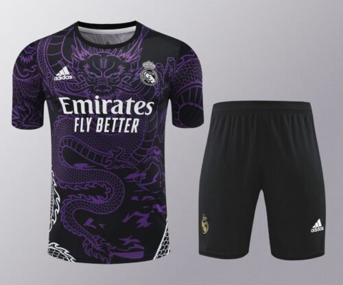 Conjunto de calentamiento Real Madrid dragón morado